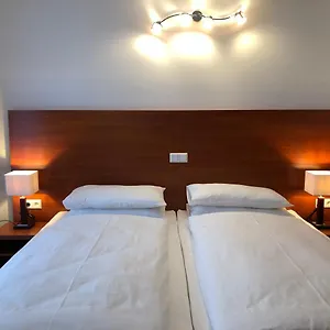 https://hotel-mirabell-erlangen.com-bavaria.com